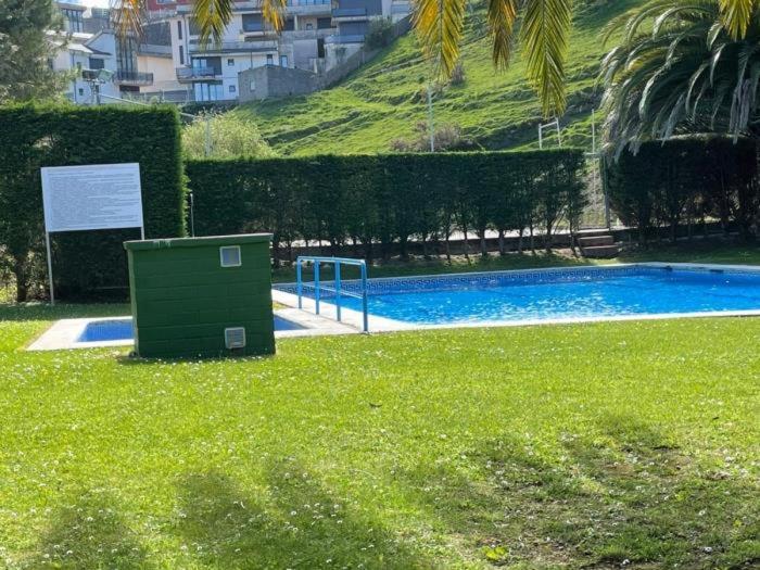 Piscina Comunitaria Y Parking En Mogro Apartment Екстериор снимка